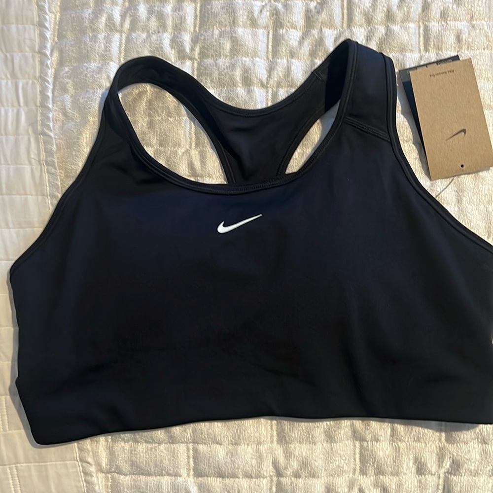 XL Woman’s Nike Sports Bra.